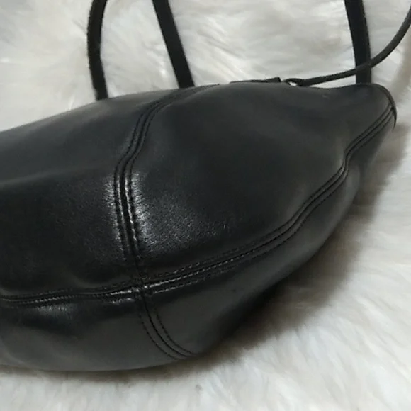 FIRM! RARE! Coach Vintage Framed Leather Pouch Hinged Frame Closure